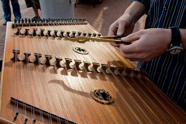 Hammer Dulcimer